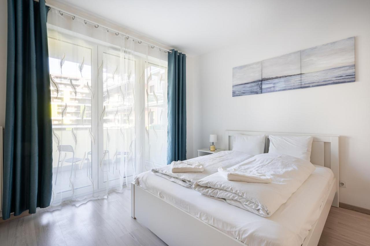 Grand Corvin Studio With Balcony Budapest Exterior photo